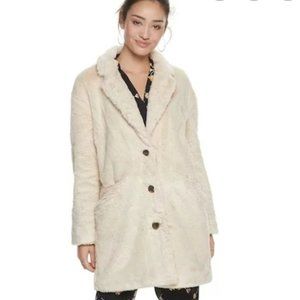 Pop Sugar Cream Faux fur jacket Size Small